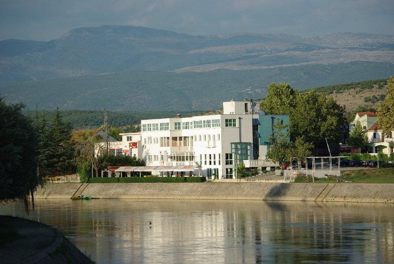 Hotel Sv. Mihovil Trilj Exterior foto